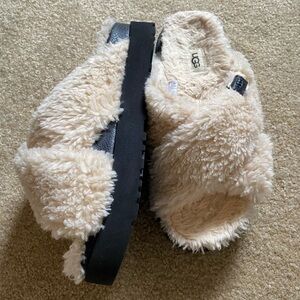 UGG Fuzzy Cross Platform Sandal